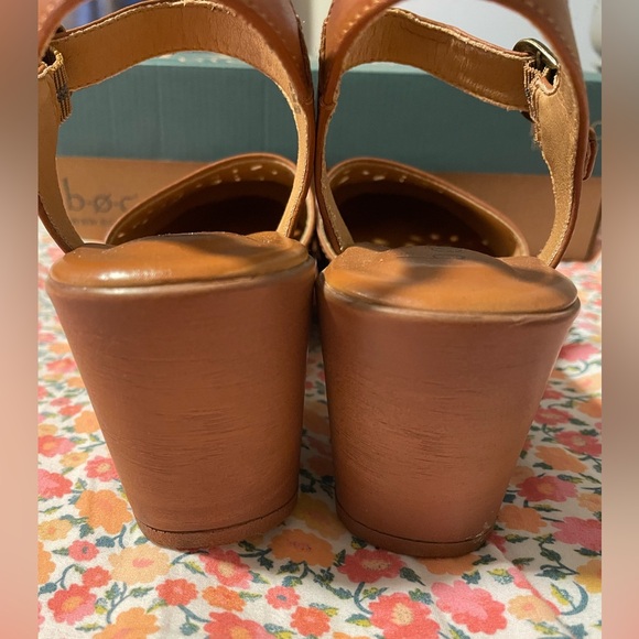 Born Concept B.O.C. Daria tan wedged clog - Picture 4 of 7